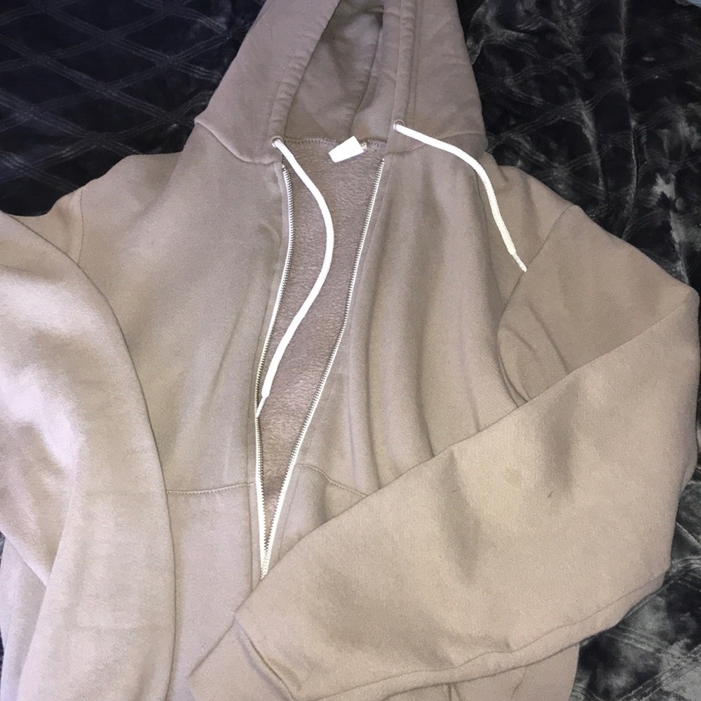 American apperal zip up